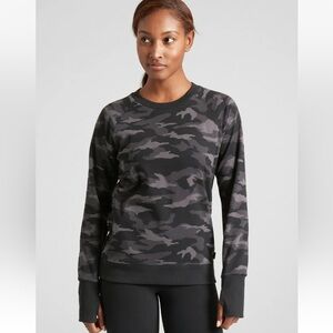 Athleta triumph camo crew sweatshirt. I don’t‎ think I ever wore it